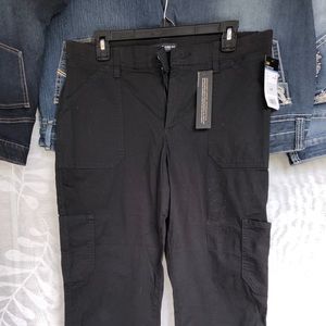 Lee black Capri cropped pants women’s size 10